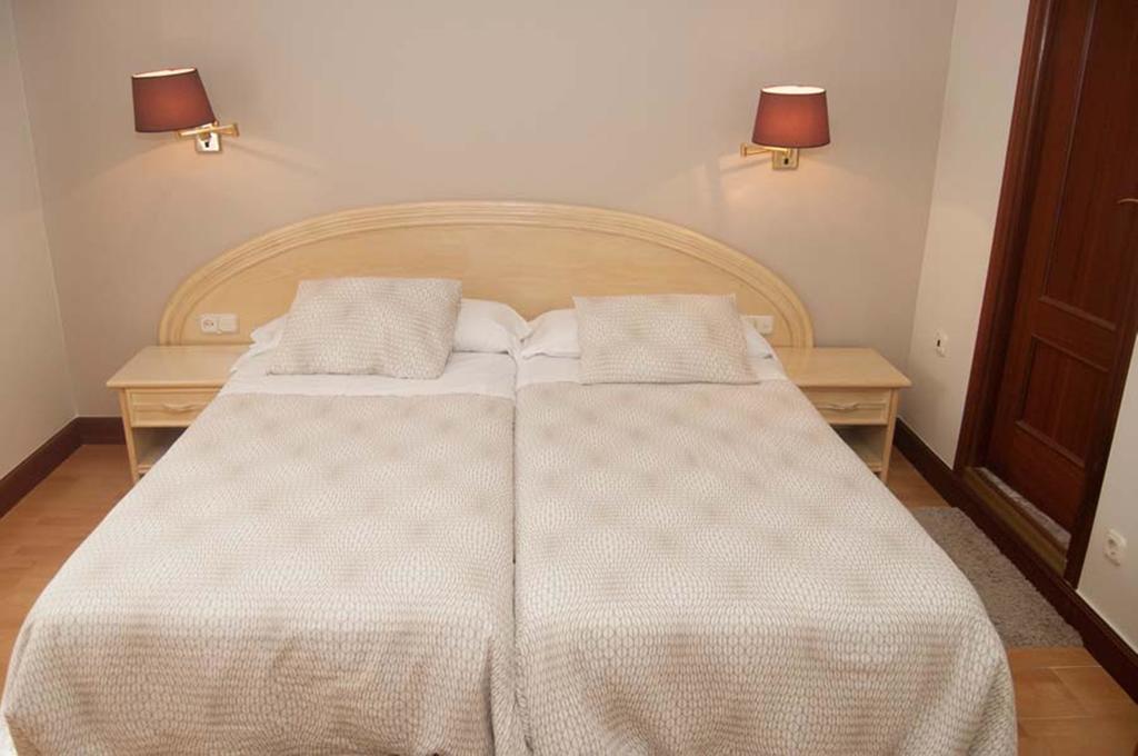 Hotel La Ronda Castro Urdiales Pokój zdjęcie